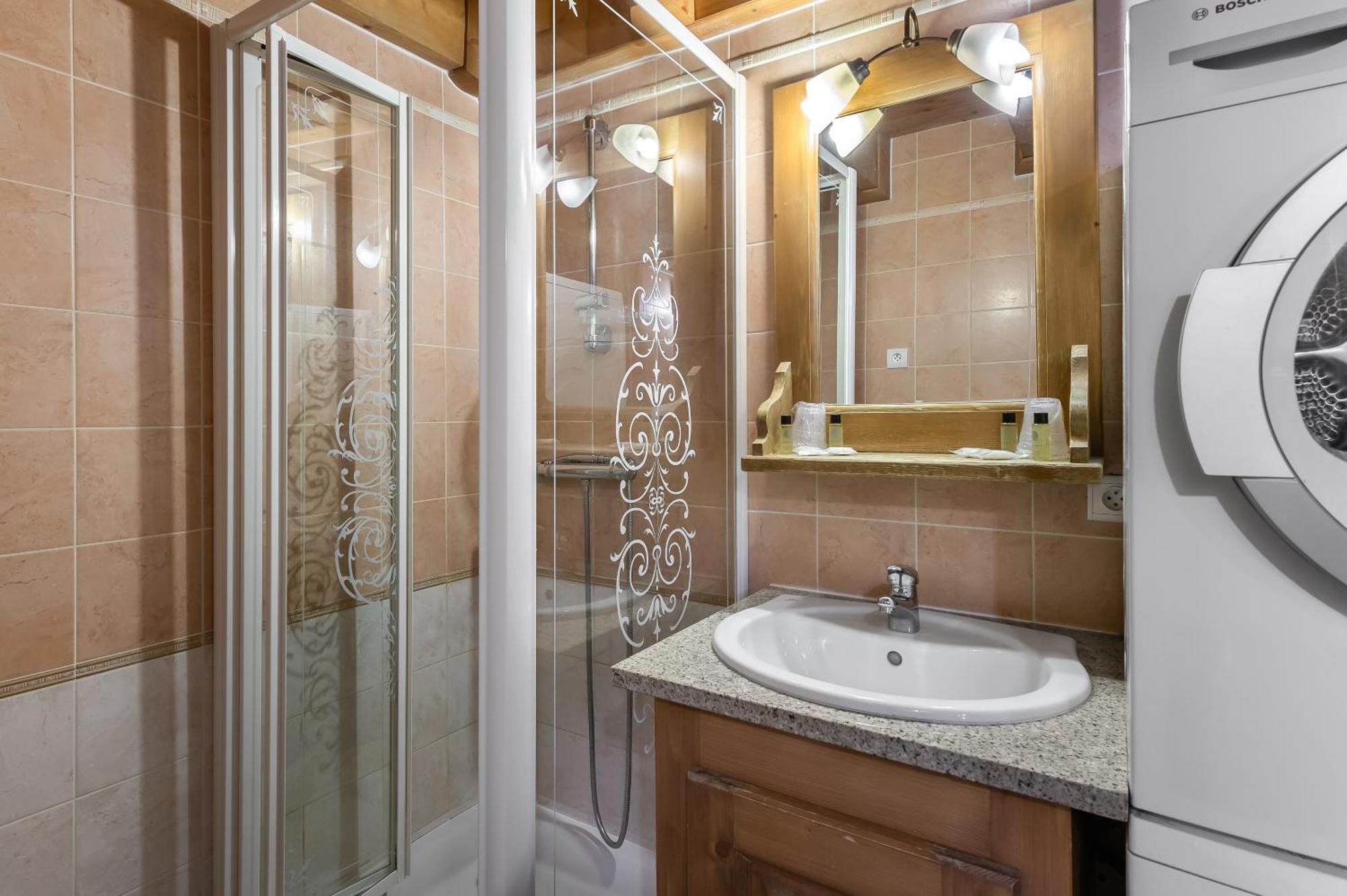 Les Suites Du Val Claret By Explorhome Tignes Bilik gambar